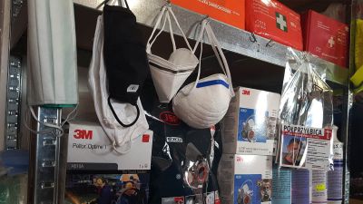 Maski, środki dezynfekujące, chemia gospodarcza i przemysłowa